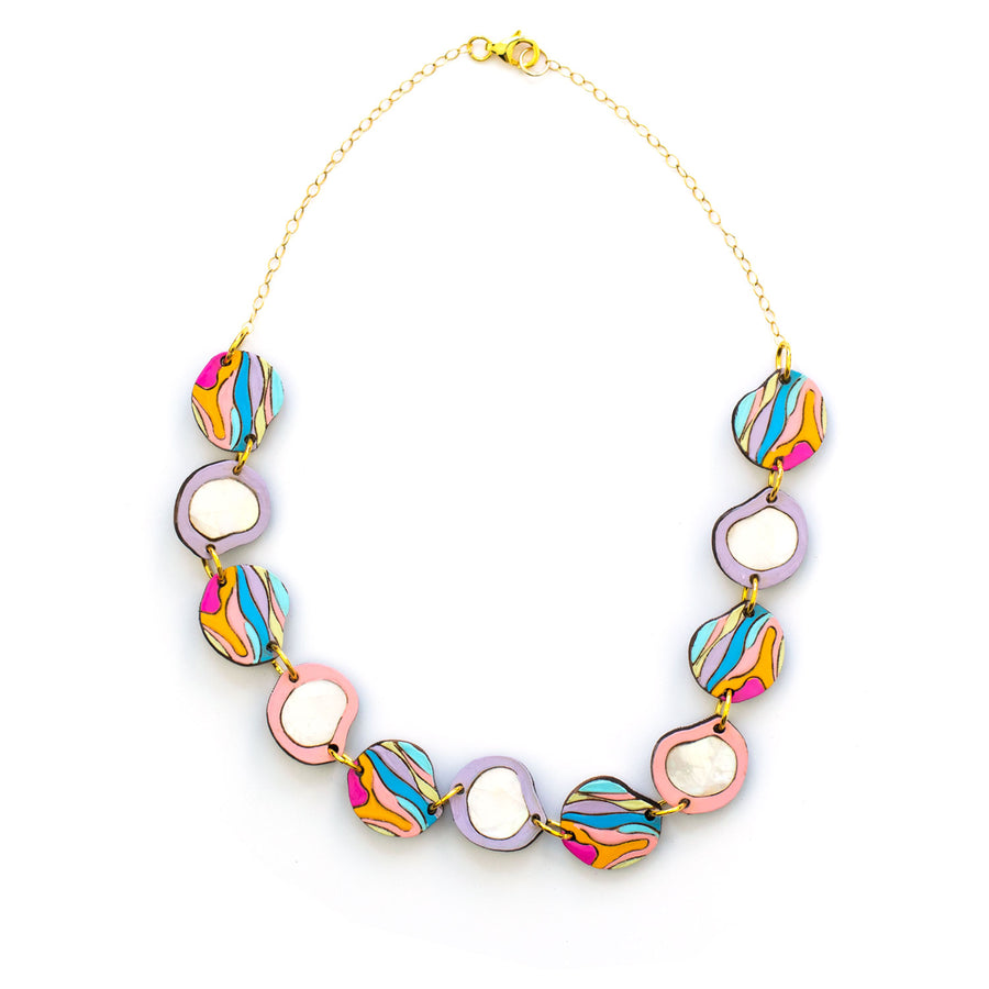 Swirly Pearly Necklace